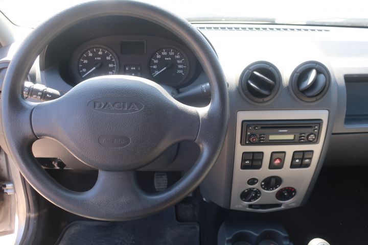 799690-27 DACIA LOGAN PICK-UP, 2010, 84hp