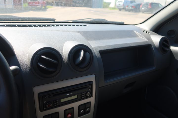 799690-30 DACIA LOGAN PICK-UP, 2010, 84hp