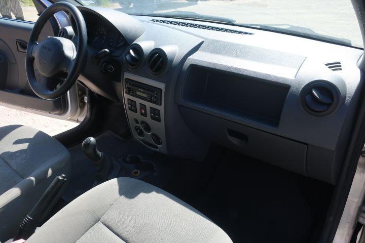 799690-37 DACIA LOGAN PICK-UP, 2010, 84hp