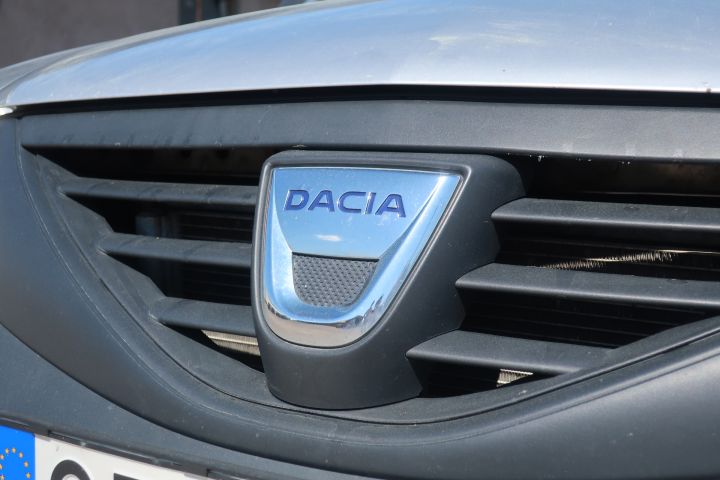 799690-57 DACIA LOGAN PICK-UP, 2010, 84hp
