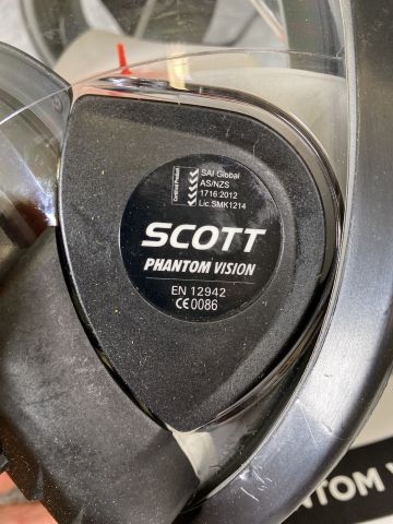 745689-5 Protective mask - SCOTT Phantom Vision with waist belt and battery pack