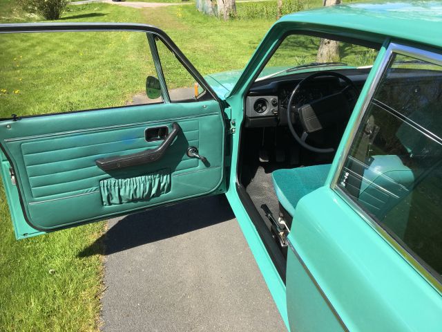 798381-8 VOLVO 142 -1973