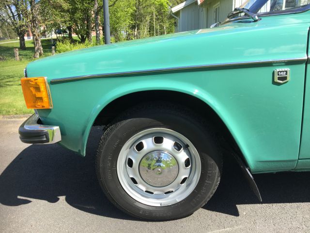798381-5 VOLVO 142 -1973