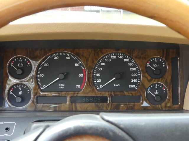 735915-23 Jaguar Daimler -1992