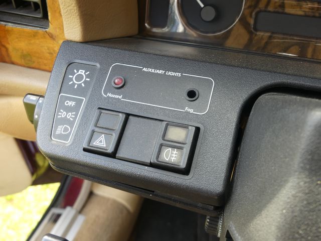 735915-25 Jaguar Daimler -1992