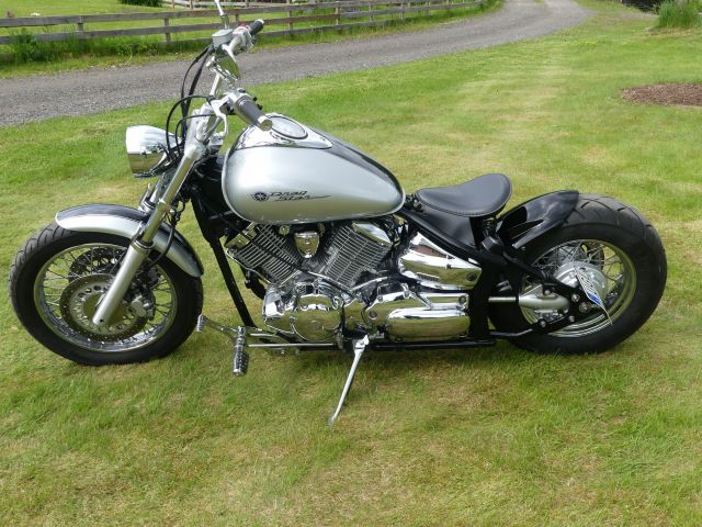 735919-2 Yamaha XVS 1100 -03