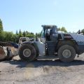 744870-3 Liebherr 580 Wheel loader 12127 h -2011 incl. bucket