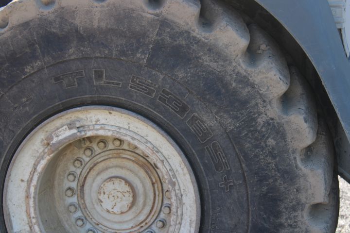 744870-14 Liebherr 580 Wheel loader 12127 h -2011 incl. bucket