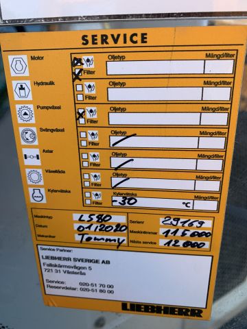 744870-41 Liebherr 580 Wheel loader 12127 h -2011 incl. bucket