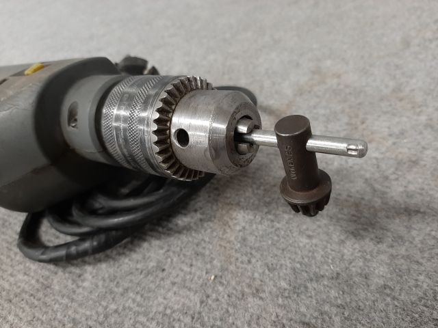 745693-18 Electric hand tools 5 pcs - Milwaukee, Bosch, Flex etc.