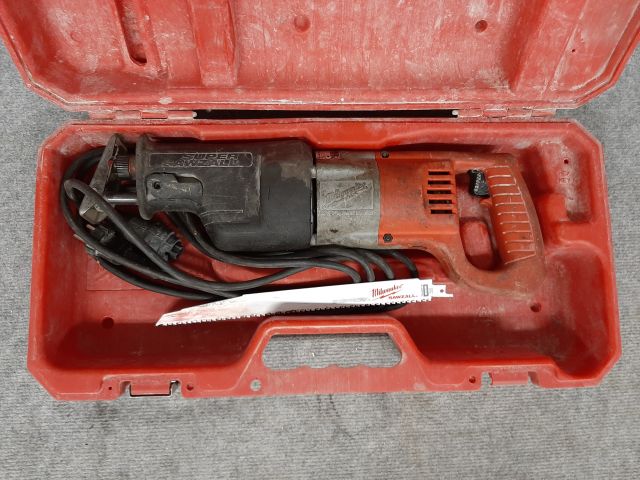 745697-6 Hammer & Tiger Saws x2 - Bosch & Milwaukee