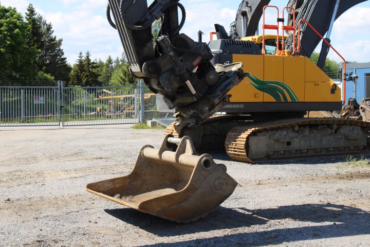 744868-9 Volvo Ecr 235E L incl. Accessories 5389h