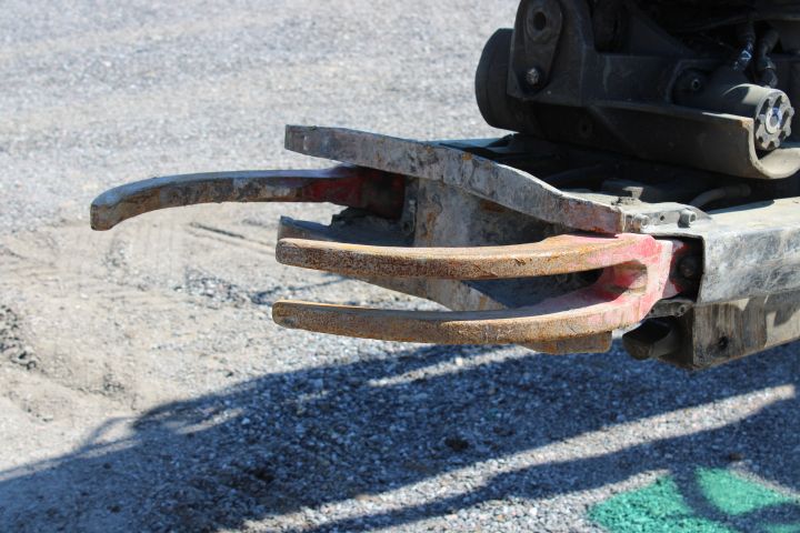 744868-17 Volvo Ecr 235E L incl. Accessories 5389h