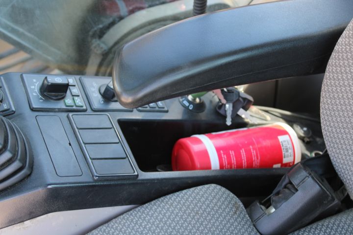 744868-33 Volvo Ecr 235E L incl. Accessories 5389h