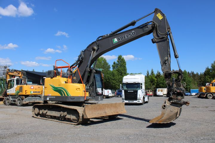 744868-49 Volvo Ecr 235E L incl. Accessories 5389h