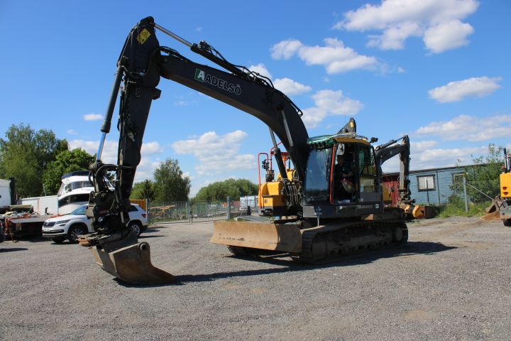 744868-54 Volvo Ecr 235E L incl. Accessories 5389h