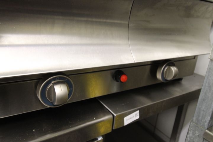 798467-3 Restaurant grill with two zones Visvardis G270C -2018 gas-powered