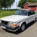 800126-1 Volvo 244 GL -1990