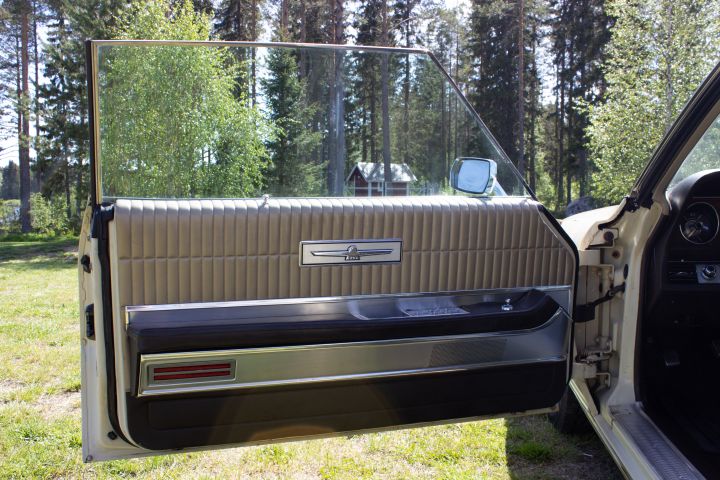 753165-11 Ford Thunderbird -1969