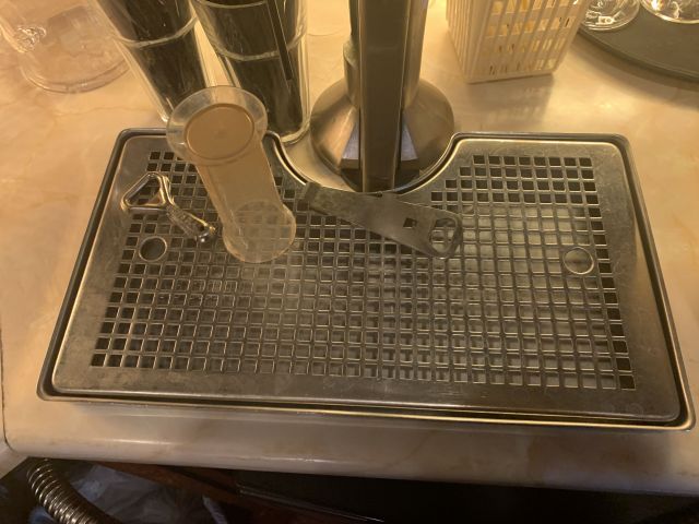 796844-2 Drain with refrigerator Electrolux Draft Master