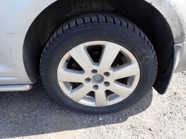 687518-11 Volkswagen Caddy -08, DYH589