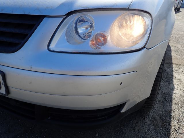 687518-19 Volkswagen Caddy -08, DYH589