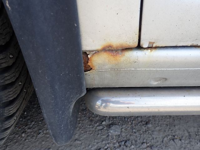 687518-26 Volkswagen Caddy -08, DYH589