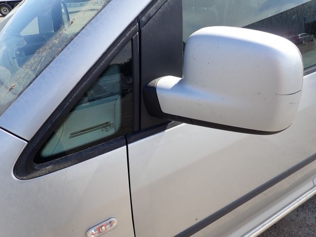 687518-30 Volkswagen Caddy -08, DYH589