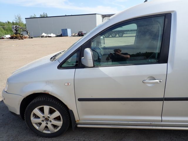 687518-32 Volkswagen Caddy -08, DYH589