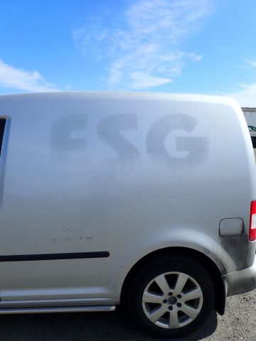 687518-33 Volkswagen Caddy -08, DYH589