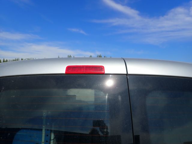 687518-42 Volkswagen Caddy -08, DYH589