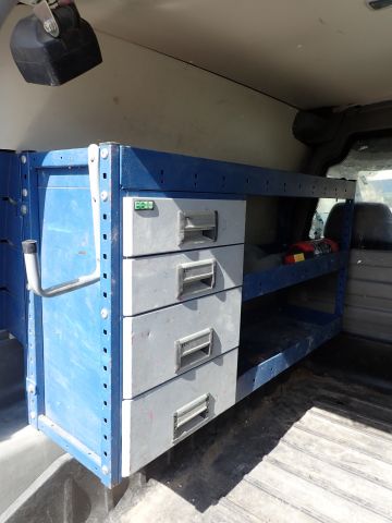 687518-60 Volkswagen Caddy -08, DYH589