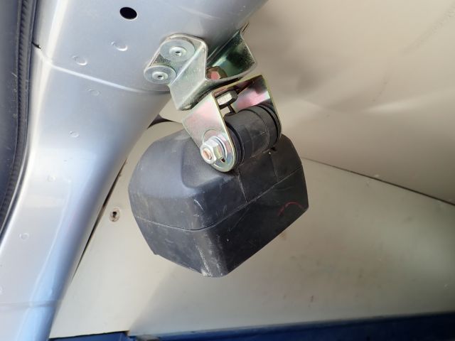 687518-61 Volkswagen Caddy -08, DYH589