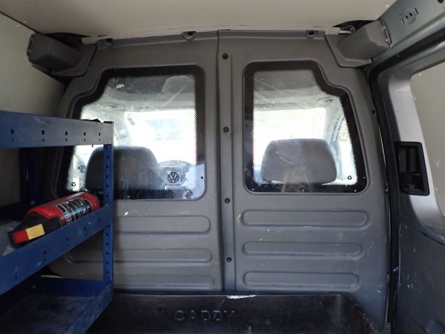 687518-63 Volkswagen Caddy -08, DYH589