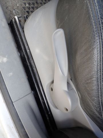 687518-80 Volkswagen Caddy -08, DYH589