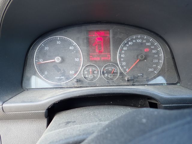 687518-89 Volkswagen Caddy -08, DYH589