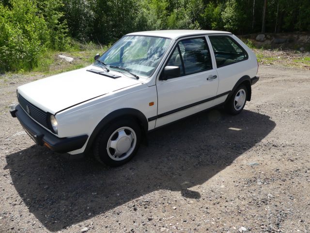 735939-1 Volkswagen Polo Coupé -1990