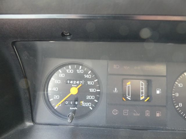 735943-15 Ford Escort 1.6 GL -1983