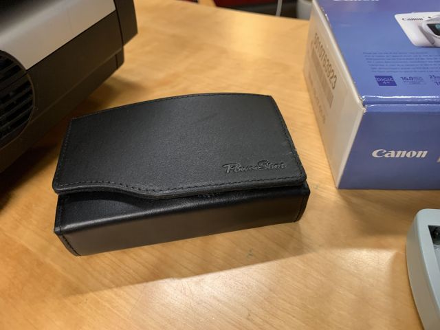 798586-3 Canon PowerShot SX600 HS Digital Camera