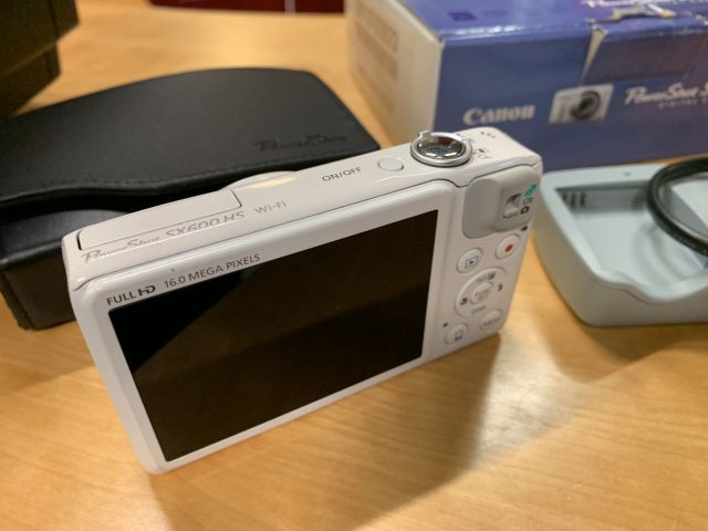 798586-6 Canon PowerShot SX600 HS Digital Camera