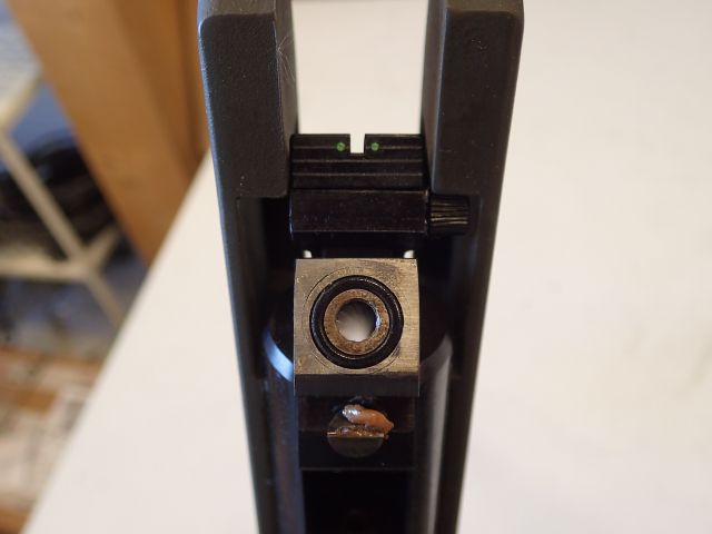 753183-17 Air rifle 5.5. Hatsan 125 Quattro Trigger with binocular sight.