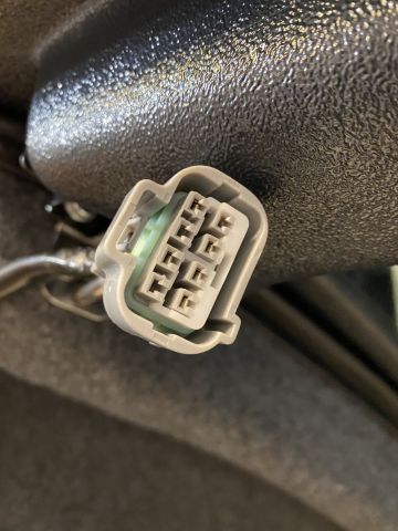 778860-9 Truckman S-Series Solid Double Doors Pure White Hilux MK8