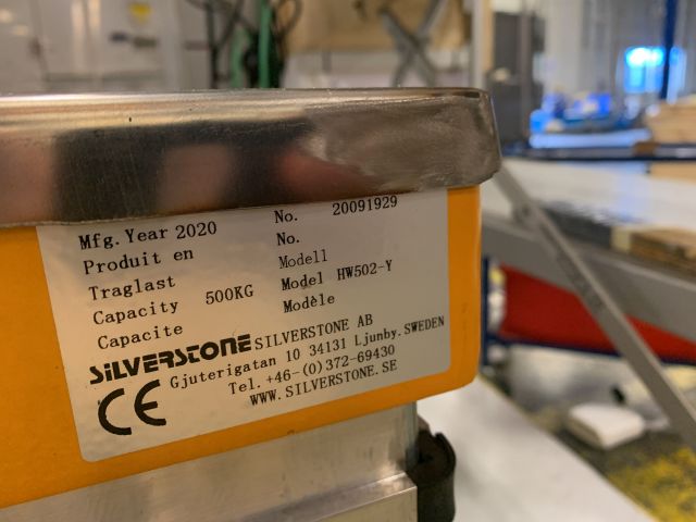 768470-5 Electric lifting table Silverstone 500kg -2020