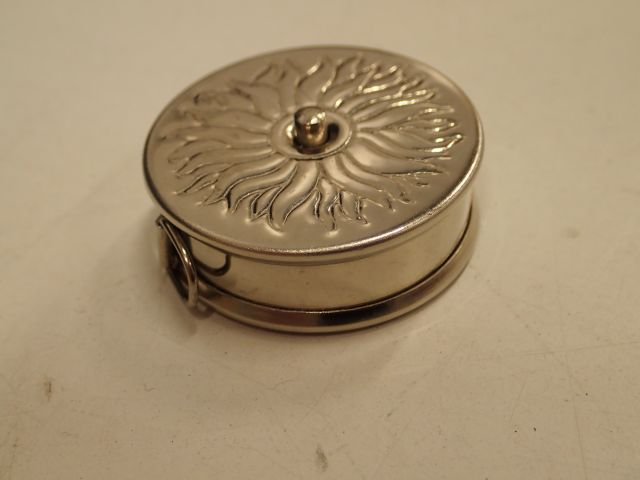 753192-27 Porcelain Figures & Animal Lamps