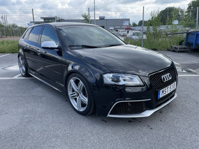 802205-1 Audi RS3 -12