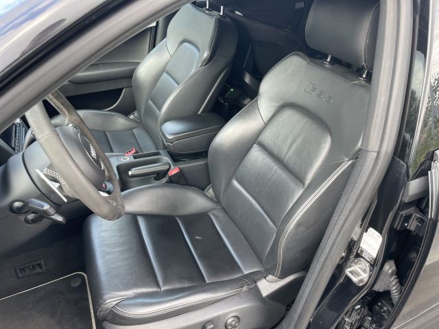 802205-7 Audi RS3 -12