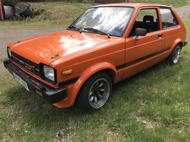 798389-14 Toyota Starlet -1981