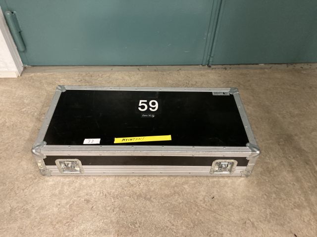 802265-8 Zero88 Lightmaster XLS Light Control Table