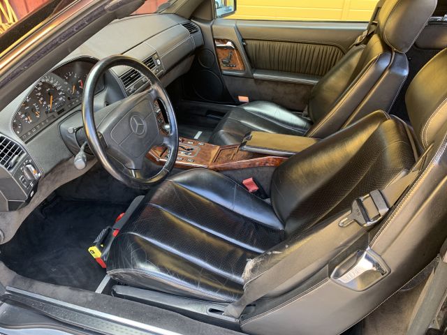 806334-32 Mercedes-Benz SL600 V12 Cabriolet -92