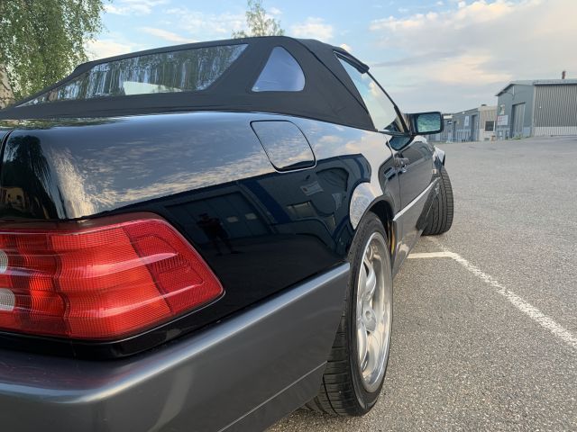 806334-53 Mercedes-Benz SL600 V12 Cabriolet -92